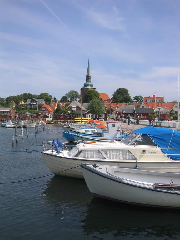 Den Gamle Gaard Apartments Nysted Eksteriør bilde